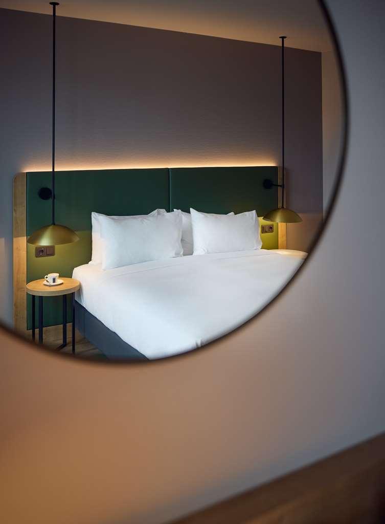 Hilton Garden Hotel 4*